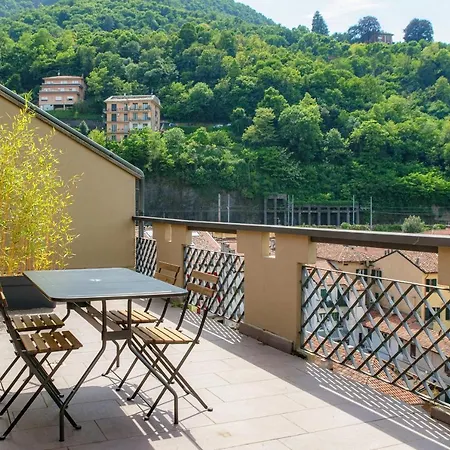 Lake View - Downtown Apartment Como