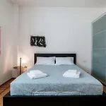 Апартаменты Lake View - Downtown *